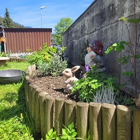 Schatz شقة Breitenwang