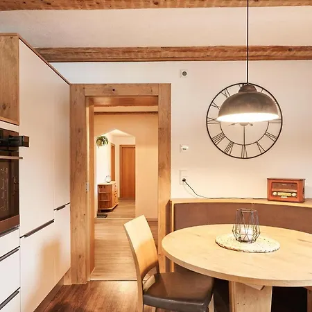 Apartment Schatz